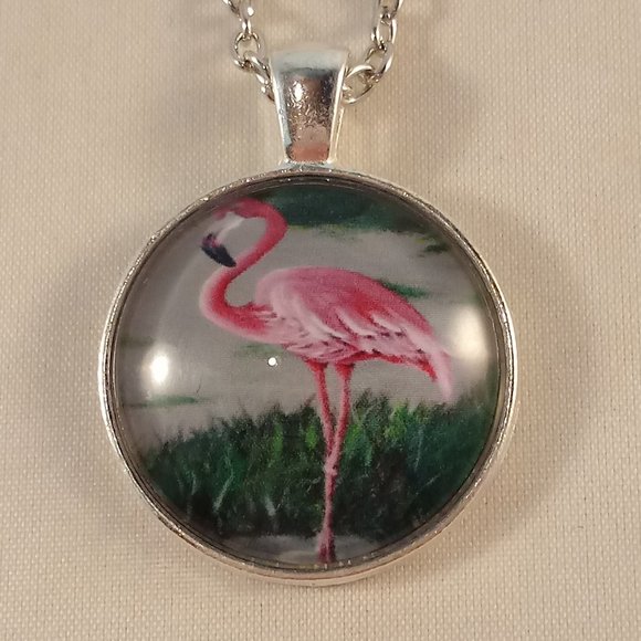 Silver Pink Flamingo Cabochon Pendant Chain Necklace Gift - Picture 1 of 3